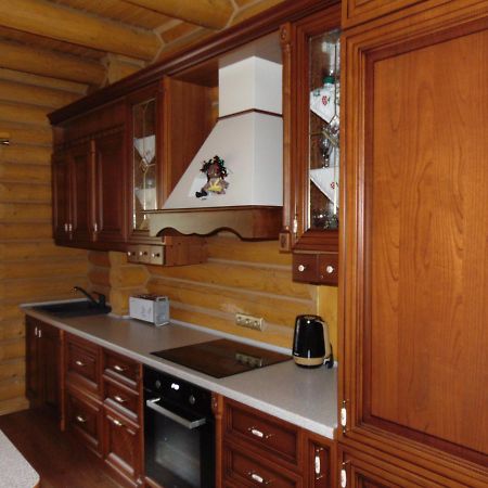 Leoslav Apartments Tatariv Luaran gambar