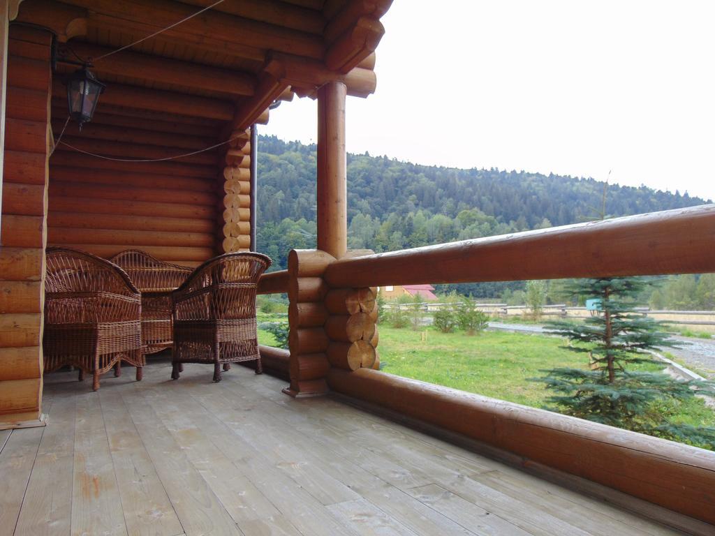 Leoslav Apartments Tatariv Luaran gambar