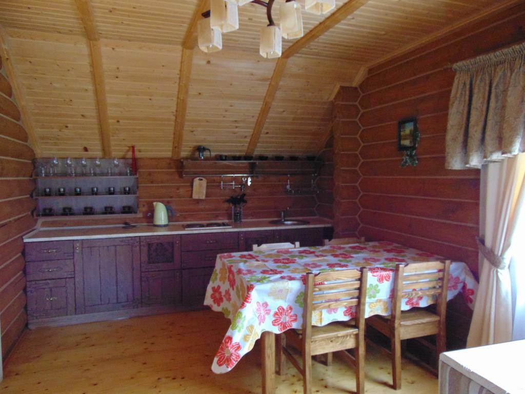 Leoslav Apartments Tatariv Luaran gambar